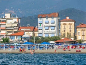 Hotel Lungomare, Lido Di Camaiore